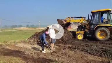 इटकी: कांग्रेस के कार्यकारी अध्यक्ष बन्धु तिर्की के निर्देश पर इटकी के छठ घाट की हुई सफाई