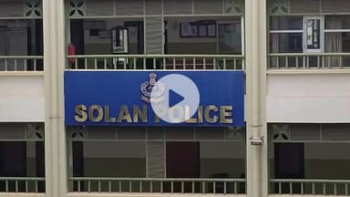 सोलन: सोलन में एक व्यक्ति ने फंदा लगाकर आत्महत्या की, पुलिस कर रही मामले की जांच