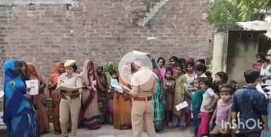 हरदोई: सदर तहसील के थाना क्षेत्रों में मिशन शक्ति के तहत महिलाओं और बालिकाओं को जागरूक किया गया