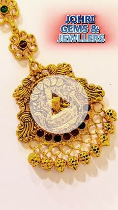 शादी के सीज़न में ✨ Johri Gems & Jewellers ✨ लाया है Beautiful Temple Tika Collection 
यहाँ मिलेगी हर तरह की Jewellery — Gold, Silver, Diamond, Platinum और Certified Rashi Ratna 
सब कुछ एक ही जगह 👉 Johri Gems & Jewellers
Gma Plaza Kota