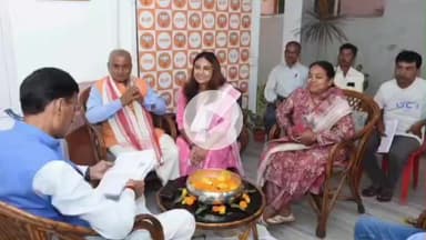 कांके: रांची सांसद संजय सेठ ने रातु रोड स्थित आवास पर सुनी लोगों की समस्या, अधिकारियों को दिए निर्देश