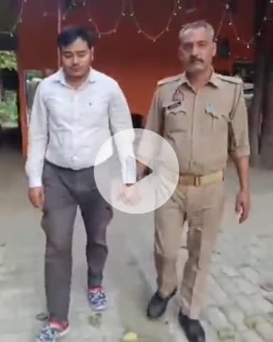 कानपुर: बर्रा में पटाखा छुड़ाने के दौरान बच्चे को पीटने और कुत्ते से कटवाने वाला आरोपी गिरफ्तार