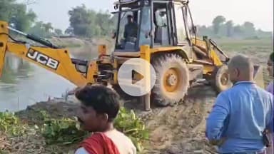 मधेपुरा: छठ महापर्व को लेकर नगर परिषद क्षेत्र में घाटों की सफाई तेज, कार्यपालक पदाधिकारी ने किया निरीक्षण