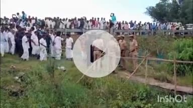 நன்னிலம்: செறுவலூரில் பயிர்கள் மழை நீரில் மூழ்கி சேதம் அடைந்ததை எதிர்க்கட்சித் தலைவர் அதிமுக பொதுச்செயலாளர் நேரில் ஆய்வு