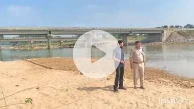 सिसई: गुमला अनुमंडल पदाधिकारी और अनुमंडल पुलिस पदाधिकारी ने नागफनी कोईल नदी स्थित छठ घाट का किया निरीक्षण