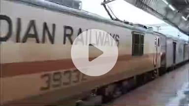 लाडपुरा: मथुरा व पलवल के बीच मालगाड़ी के पटरी से उतरने से दिल्ली–मुंबई रेल लाइन बाधित, कई ट्रेनें रद्द व डायवर्ट