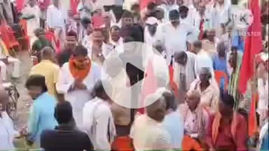 परवलपुर में राजद उम्मीदवार शक्ति सिंह यादव ने महागठबंधन कार्यालय का उद्घाटन किया