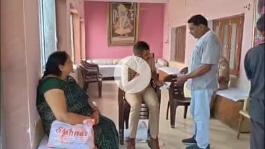 मथुरा: विश्राम घाट पर सीआरपीएफ बिहार में तैनात इंस्पेक्टर का स्नान करते वक्त बैग हुआ चोरी, पुलिस सुरक्षा पर उठे सवाल