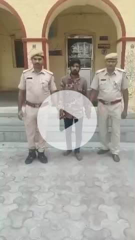 लाडपुरा: कोटा की रामपुर कोतवाली थाना पुलिस ने अवैध तेज धारदार चाकू सहित एक आरोपी पवन को किया गिरफ्तार, पूछताछ जारी