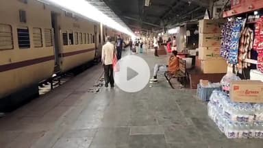 बीना: रीवा से रानी कमलापति के लिए पूजा स्पेशल ट्रेन वन वे चलेगी, बीना रेलवे स्टेशन पर यात्रियों को मिलेगी सुविधा