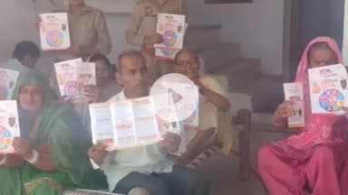 नौगावां सादात: मिशन शक्ति अभियान के तहत नौगांवा क्षेत्र में पुलिस ने महिलाओं व युवतियों को किया जागरूक