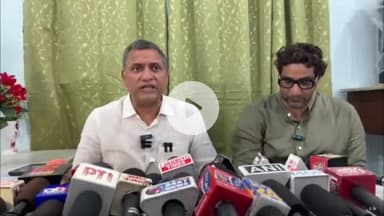 इटाढ़ी: बक्सर सांसद ने चुनाव आयोग को बताया 'चुना आयोग', कहा- हार देखकर प्रत्याशियों के नामांकन रद्द करा रहे