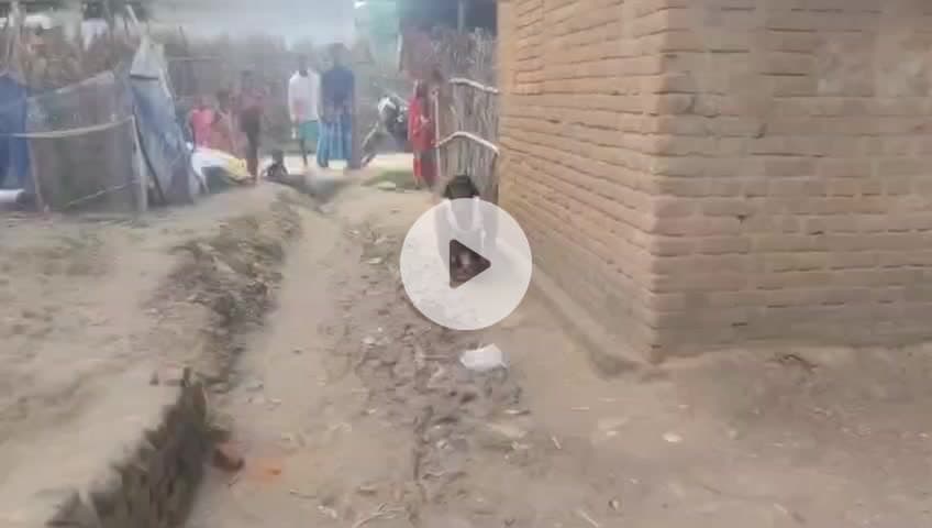 हिरणपुर: तोड़ाई पंचायत के खजूरडांगा निवासी दिव्यांग जियाउल मोमीन 12 साल से सरकारी लाभ से वंचित #jharkhand #pakur #cruption #crupt