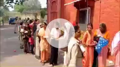 लाडपुरा: कोटा सेंट्रल जेल में भाईदूज पर महिलाओं की भीड़, कैदी भाइयों को तिलक निकालकर बांधा रक्षा सूत्र