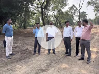 पूर्णिया पूर्व: पूर्णिया के अपर समाहर्ता ने पूर्णियां कॉलेज में निर्माणाधीन वाहन कोषांग का किया निरीक्षण