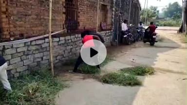 कोलेबिरा: छठ पूजा को लेकर प्रशासन ने चलाया सफाई अभियान, बीडीओ ने दिए निर्देश