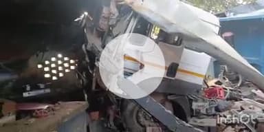 फतुहा: कोका-कोला गोदाम के पास गिट्टी से भरा ट्रक डिवाइडर पार कर होटल में घुसा, तीन घायल