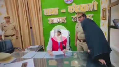 जौनपुर: बालिका बनीं एक दिन के लिए थाना प्रभारी, मिशन शक्ति फेज 5.0 अभियान के तहत हुआ आयोजन