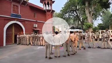 लाडपुरा: कोटा शहर पुलिस ने नयापुरा सेंट्रल जेल में आकस्मिक चेकिंग अभियान चलाया, सैकड़ों पुलिस अधिकारी व जवान पहुंचे