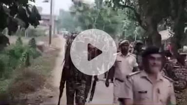 कोईलवर: छठ पूजा और विधानसभा चुनाव को लेकर चांदी थाना क्षेत्र में फ्लैग मार्च, छठ घाटों का किया गया निरीक्षण