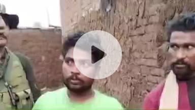 कोईलवर: ज्ञानपुर गांव से पुलिस ने दो शराब कारोबारी किए गिरफ्तार, 30 लीटर देसी शराब बरामद