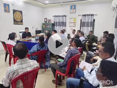 कोंडागांव: SDM ने शिक्षा विभाग के अधिकारियों की बैठक में विभागीय कार्यों की की समीक्षा