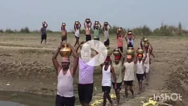 मुंगेर: मुंगेर में लोक आस्था के महापर्व छठ पर श्रद्धालुओं ने गंगा जल भरा