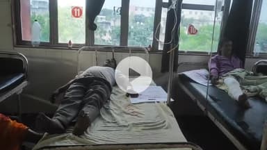 झालरापाटन: शहर के कश्यप मोहल्ला में आपसी विवाद के चलते पड़ोसी ने युवक के साथ मारपीट कर किया घायल, जिला अस्पताल में भर्ती