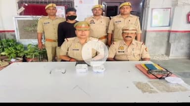 मिर्ज़ापुर: रेलवे स्टेशन के प्लेटफार्म नंबर 2 के पानी टंकी के पास जीआरपी पुलिस ने चोरी के 2 मोबाइल के साथ एक चोर को किया गिरफ्तार