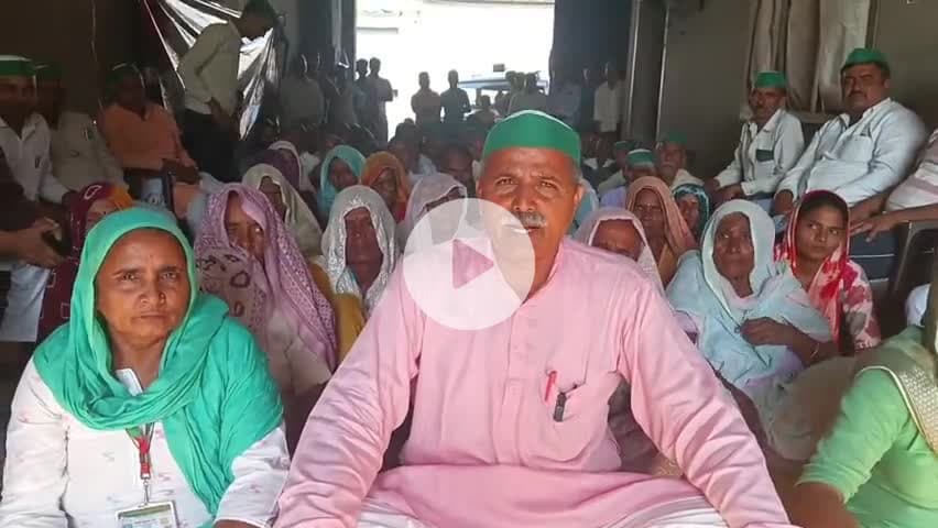 नौगावां सादात: भारतीय किसान यूनियन शंकर  ने किया जनजागरण कार्यक्रम ।  राष्ट्रीय अध्यक्ष चौधरी दिवाकर सिंह