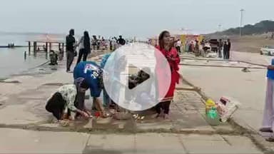 करछना: अरैल संगम घाट पर डाला छठ को लेकर अर्ग देने से पहले पूरी हुई तैयारी