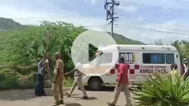 சங்கரன்கோயில்: அரசு பேருந்து ஓட்டுநரின் கட்டுப்பாட்டை இழந்து சாலையோரம் மின்கம்பத்தில் மோதியது 30 பேர் காயம்