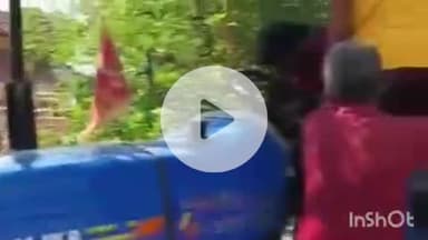 ब्यौहारी: देवलौंद थाना के झिरिया गांव में ट्रैक्टर चलाते समय युवक को आया मिर्गी का दौरा, लाइव वीडियो आया सामने
