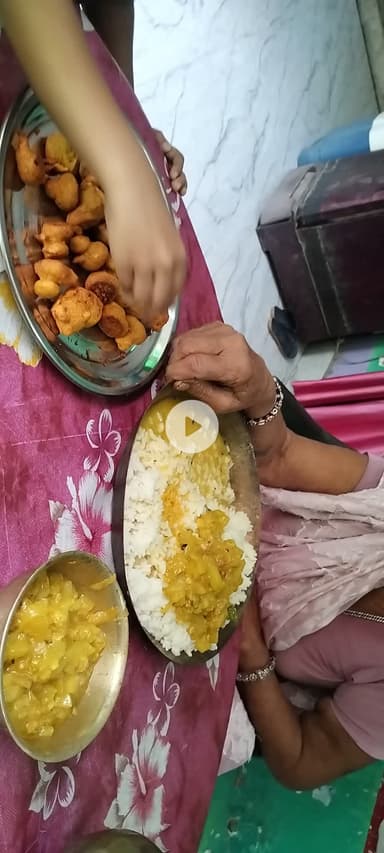 छठ पूजा 2025 कद्दू भात जितेन्द्र कुशवाहा जी के घर पर