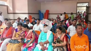 मुंगेर: त्रिमूर्ति कॉम्प्लेक्स में प्रधानमंत्री मोदी के 'मन की बात' कार्यक्रम का सामूहिक श्रवण