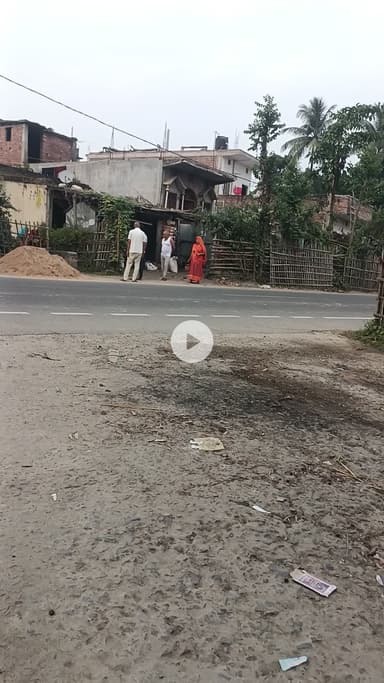 मलाढ में छठी मैया को शाम का पुजा अर्चना करने छठी मैया के घाट