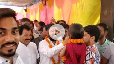 जगाधरी: यमुनानगर में छठ पर्व पर महिलाओं ने डूबते सूरज को अर्घ्य देकर व्रत शुरू किया