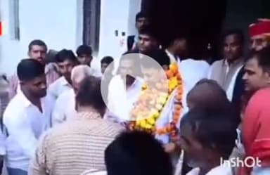 बारां: अंता विधानसभा चुनाव में कांग्रेस प्रत्याशी प्रमोद जैन भाया ने तेज बारिश में एक दर्जन गांवों में किया जनसंपर्क