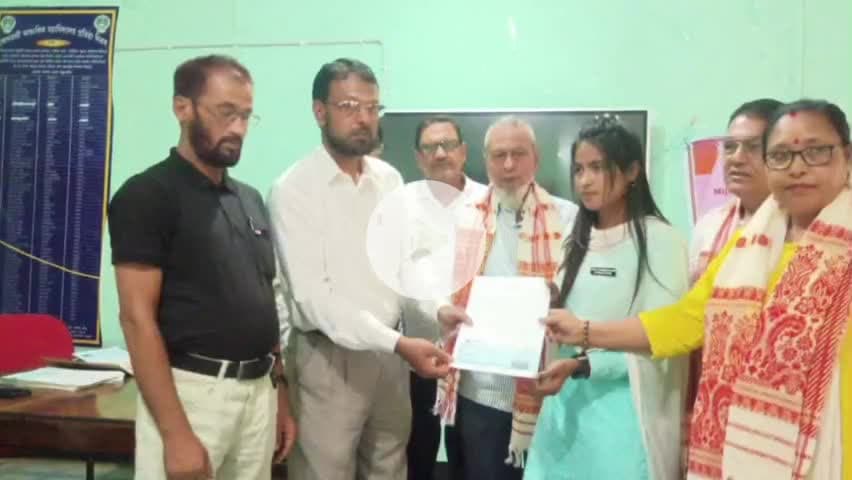 চমৰীয়া: সোনতলী আঞ্চলিক মহাবিদ্যালয়ত নিযুত মইনা আঁচনিৰ চেক বিতৰণ