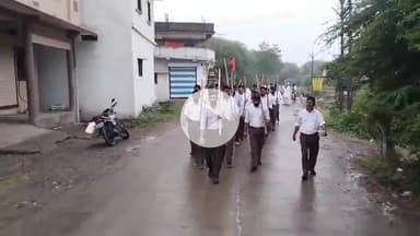 कालापीपल: खमलाय में राष्ट्रभक्ति का अद्भुत प्रदर्शन, आरएसएस का भव्य पथ संचलन निकाला गया