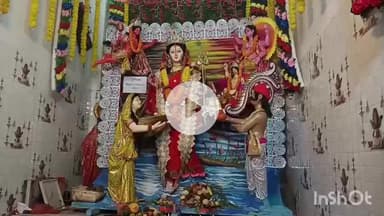 मुंगेर: मुंगेर के विभिन्न इलाकों में छठ प्रतिमाएं स्थापित, श्रद्धालुओं में उत्साह