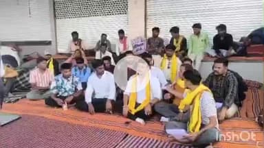 धार: मांडू रोड स्थित केएसएस अस्पताल में उपचार के बाद मां-बेटे की मौत के मामले में जयस का तीसरे दिन भी धरना जारी