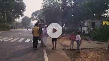 खूंटी: फ्रेंड्स क्लब के तत्वाधान में तोरपा रेफरल अस्पताल से छाता नदी छठ घाट तक स्वच्छता अभियान चलाया गया