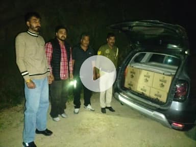 सोलन: पुलिस ने कुनिहार नालागढ़ रोड से 360 बोतलों की अवैध शराब बरामद की, दो लोगों को किया गिरफ्तार