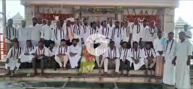 కాలూర్ తిమ్మనదొడ్డి: శ్రీ పాగుంట లక్ష్మి వెంకటేశ్వర స్వామి వారిని దర్శించుకున్న జోగులాంబ గద్వాల జిల్లా కాంగ్రెస్ పార్టీ ఇంచార్జి సరితమ్మ