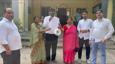 गिरिडीह: छठ महापर्व के दौरान अरगाघाट में महिलाओं के गले से चेन चुराने वाली एक महिला पकड़ी गई, नगर थाना को सौंपा गया