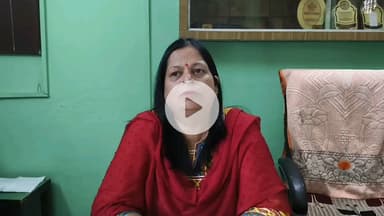 नमहोल: मंगलवार को उपनिदेशक उच्च शिक्षा बिलासपुर रेणु कौशल ने अपनी टीम के साथ राजकीय वरिष्ठ माध्यमिक पाठशाला का दौरा किया