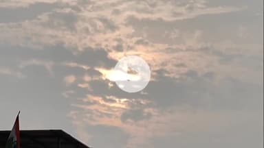 जगाधरी: यमुना किनारे उगते सूरज को अर्घ्य देकर हज़ारों महिलाओं व पुरुषों ने छठ व्रत किया पूर्ण