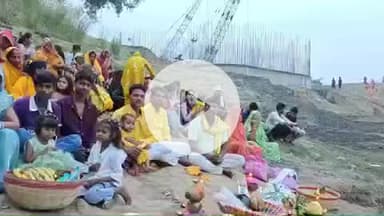 करछना: यमुनापार क्षेत्र में उगते सूर्य को अर्ध्य देकर खत्म हुआ छठ का 36 घंटे का निर्जला उपवास