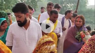 सोनभद्र करमा लोक आस्था का महा पर्व अस्ताचलगामी भास्कर को व्रतियों ने दिया अर्घ्य @ब्रेकिंगन्यूज#सोनभद्रताजाअपडेट